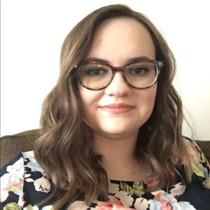 Meet your Posher, Danee